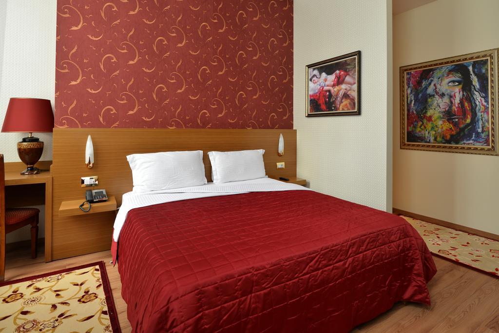 Hotel Austria Tirana Exteriér fotografie