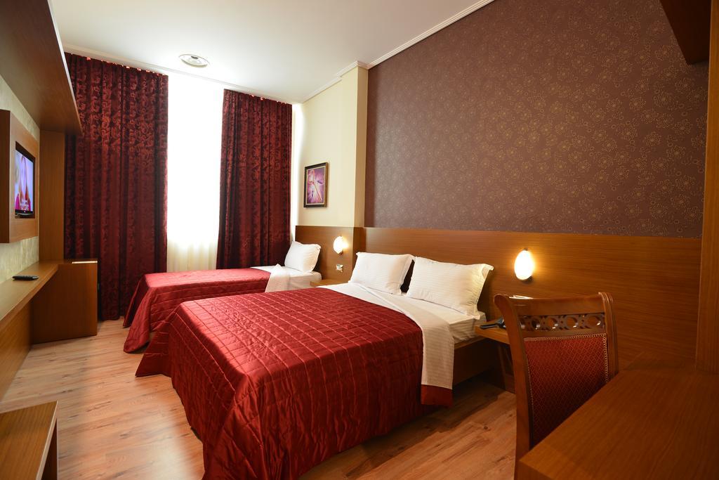 Hotel Austria Tirana Exteriér fotografie