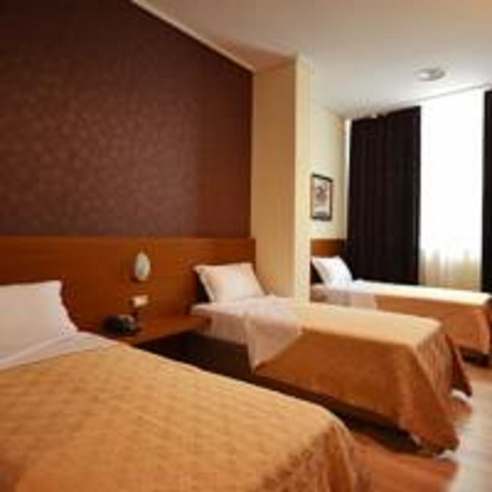 Hotel Austria Tirana Exteriér fotografie