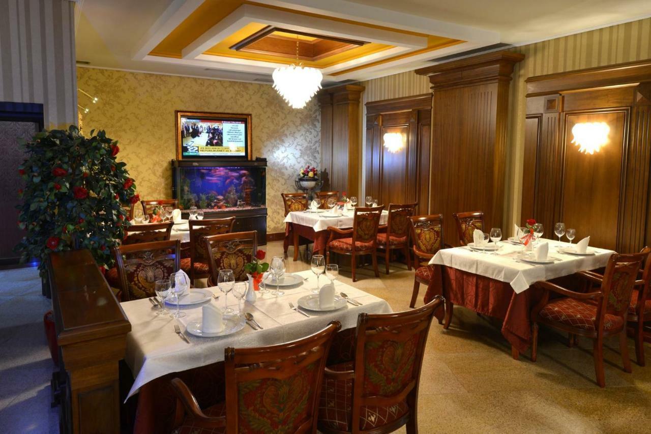 Hotel Austria Tirana Exteriér fotografie