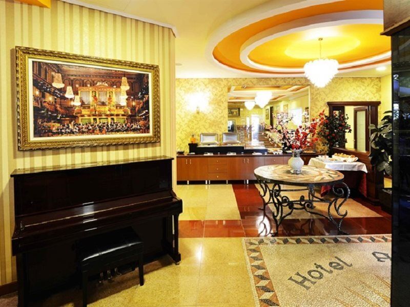 Hotel Austria Tirana Exteriér fotografie